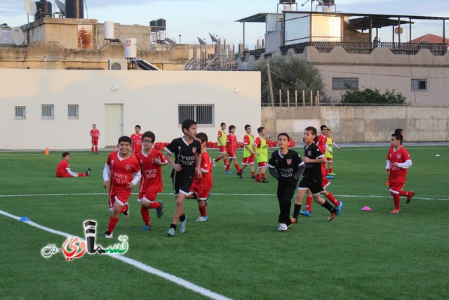 فيديو: قفزوا كالغزلان والفرحة والدموع تغمران شاكرين الرحمن وابو العبد بالحسبان في افتتاح ملعبهم الخضراوان   